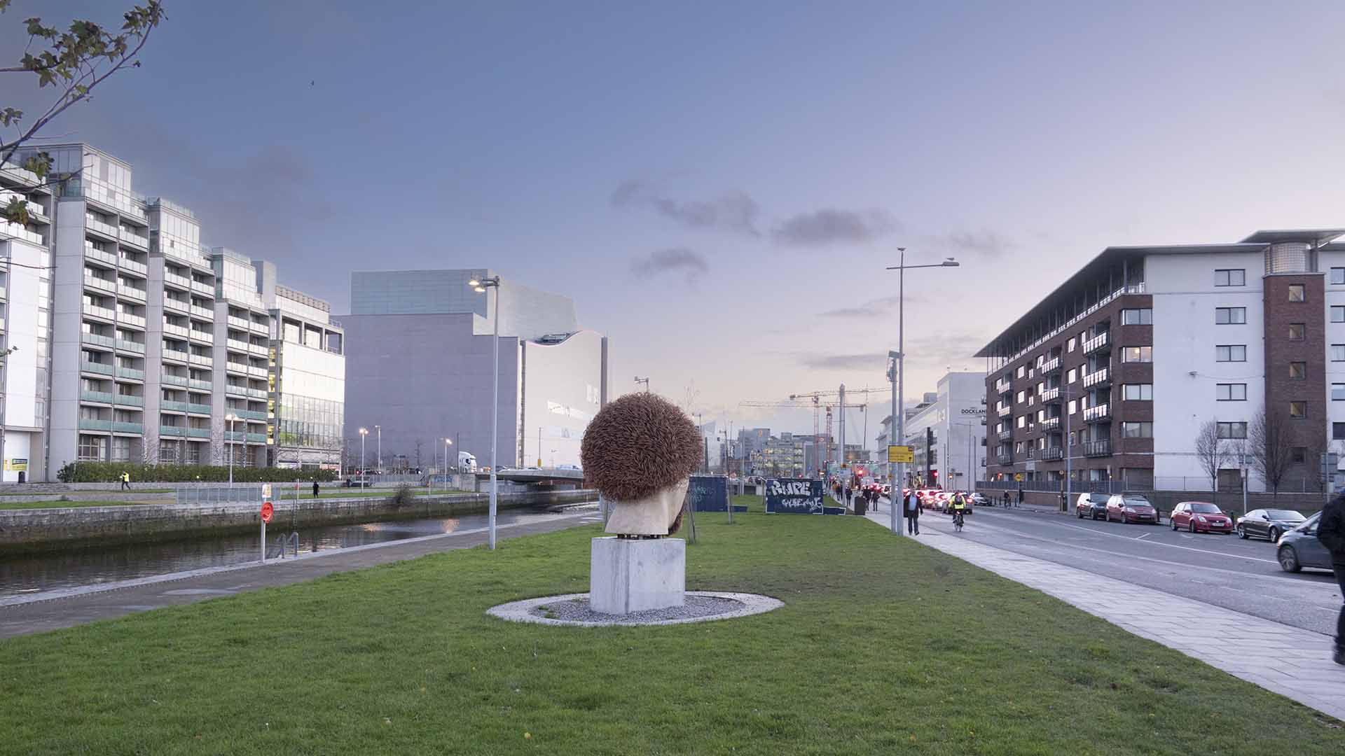 Luke Kelly Statue Sheriff Street area