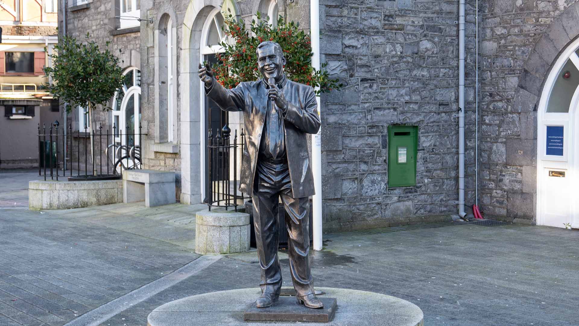 Joe Dolan (1939-2007) Statue