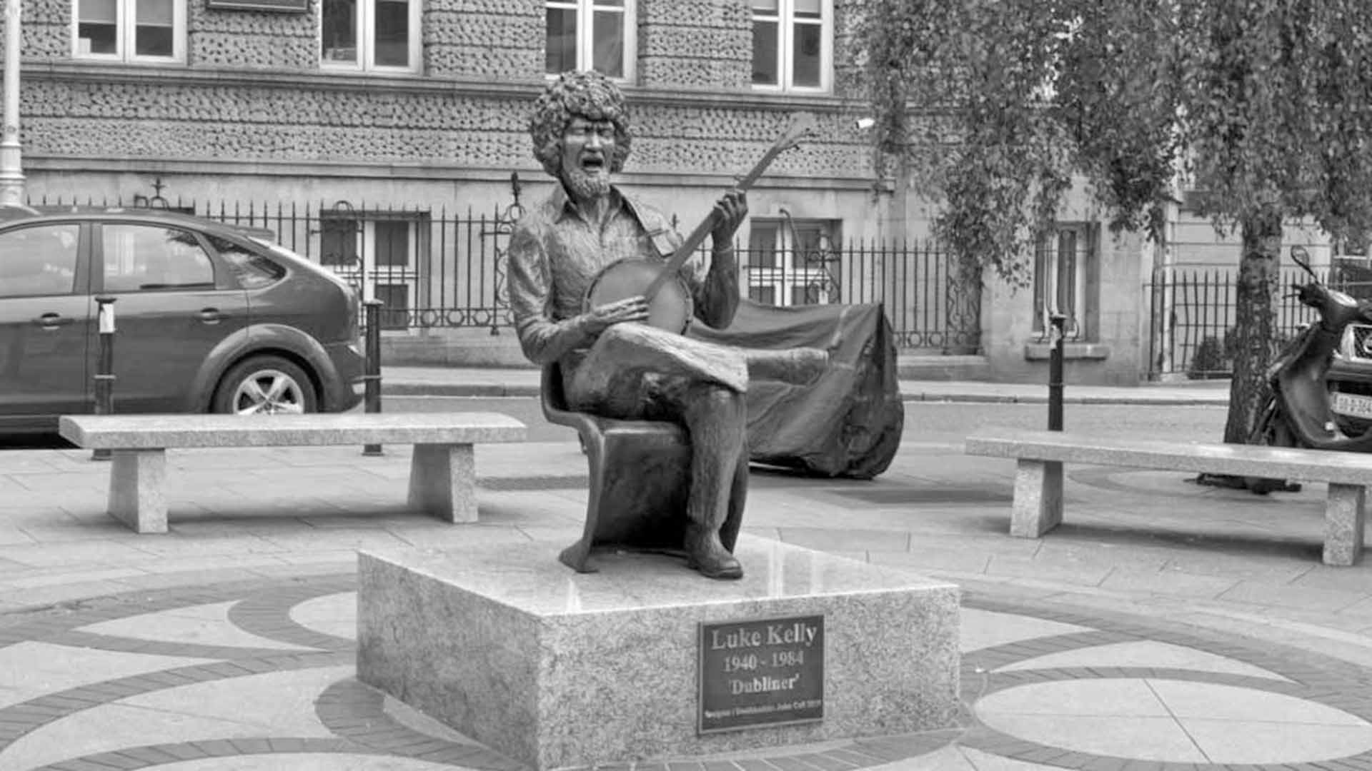 Luke Kelly Statue King Street